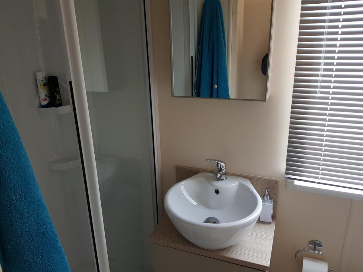 6 Berth Deluxe Caravan Palm Grove 42 Chapel St. Leonards Exterior foto